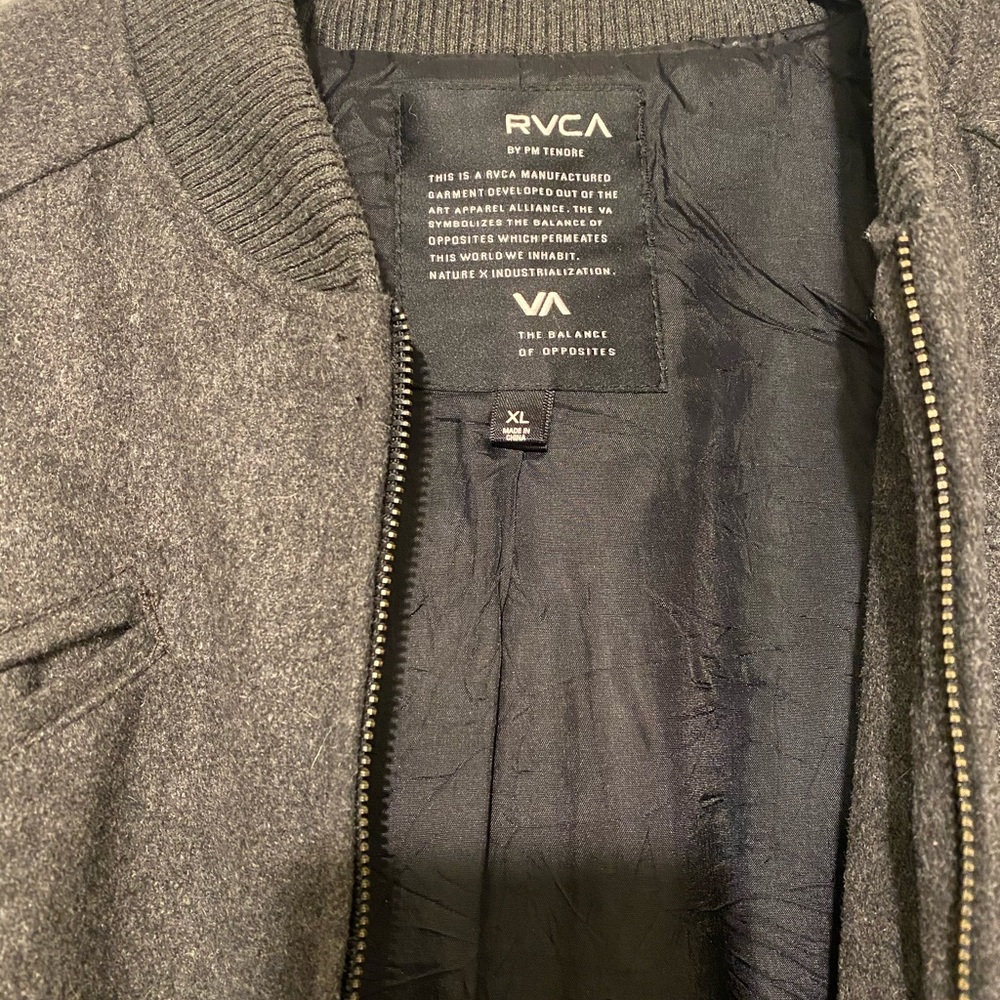 RVCA Jacket - Picture 2 of 3